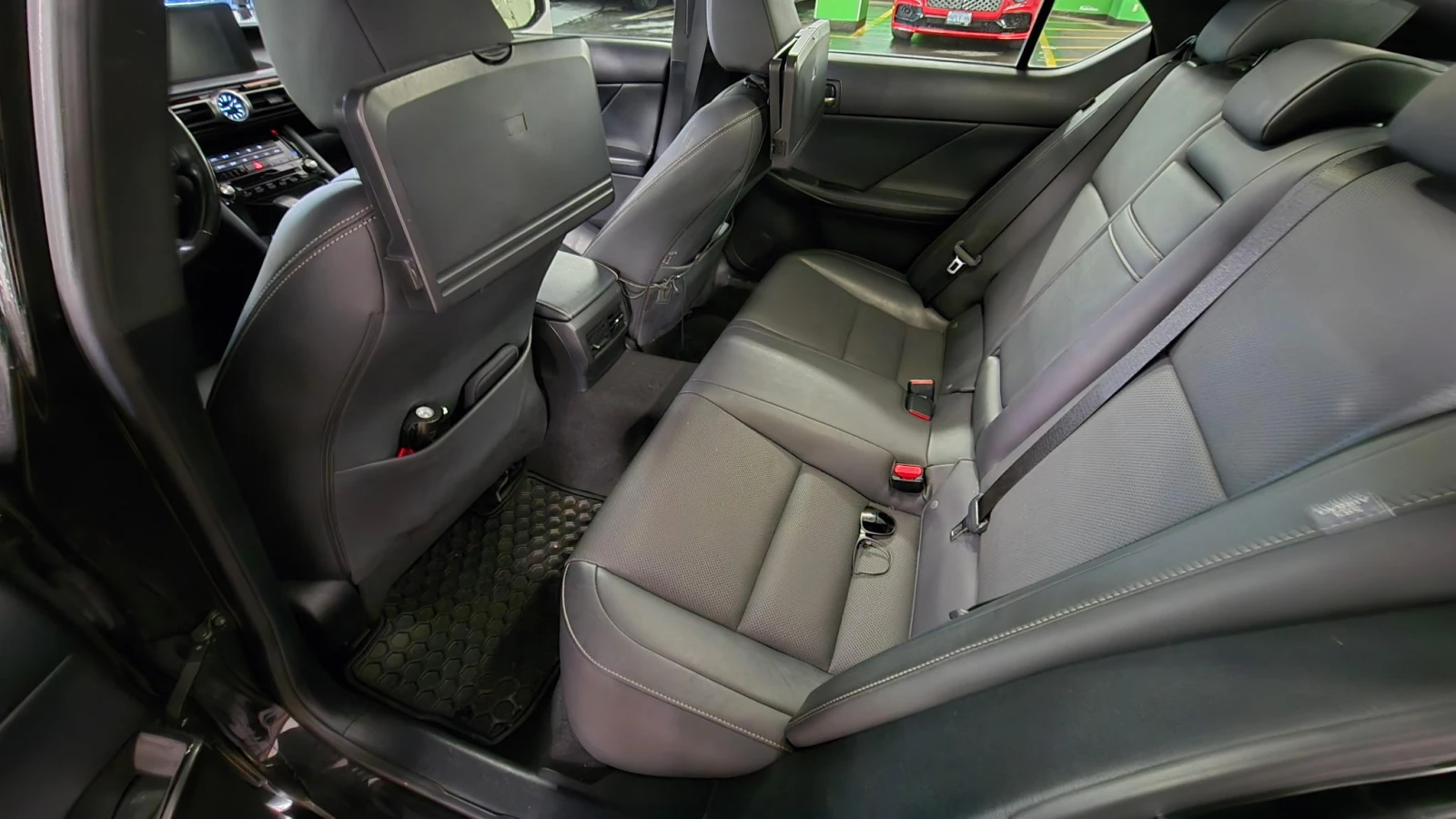 Lexus IS 300 CARFAX * * ���� ������ * *  | Mobile.bg � ����������� 10