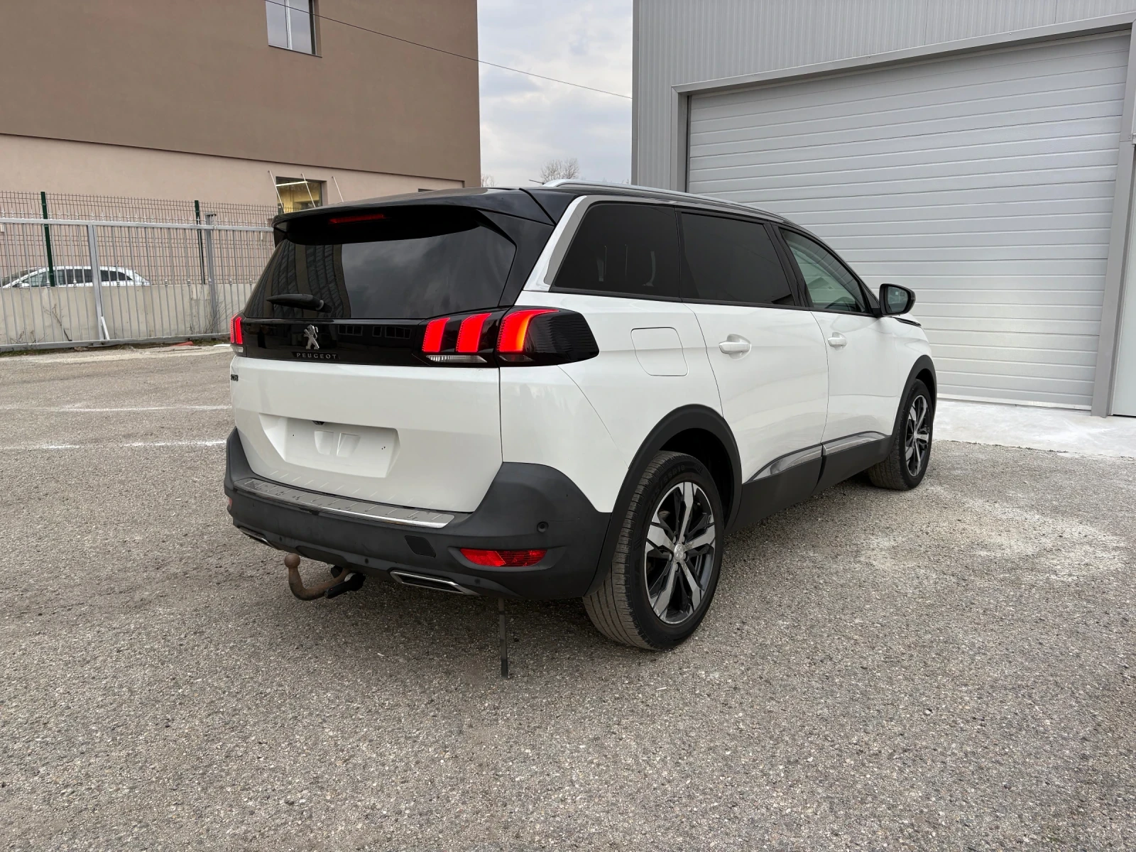 Peugeot 5008 1.5HDI ALLURE  | Mobile.bg � ����������� 5