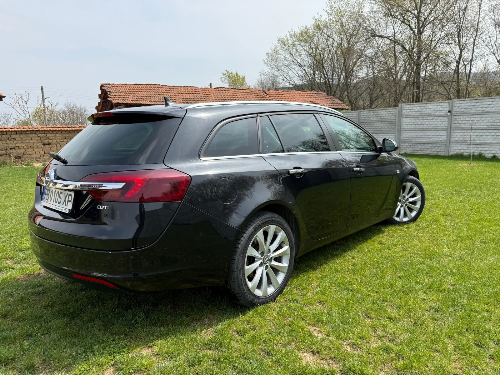 Opel Insignia, снимка 3 - Автомобили и джипове - 54181855