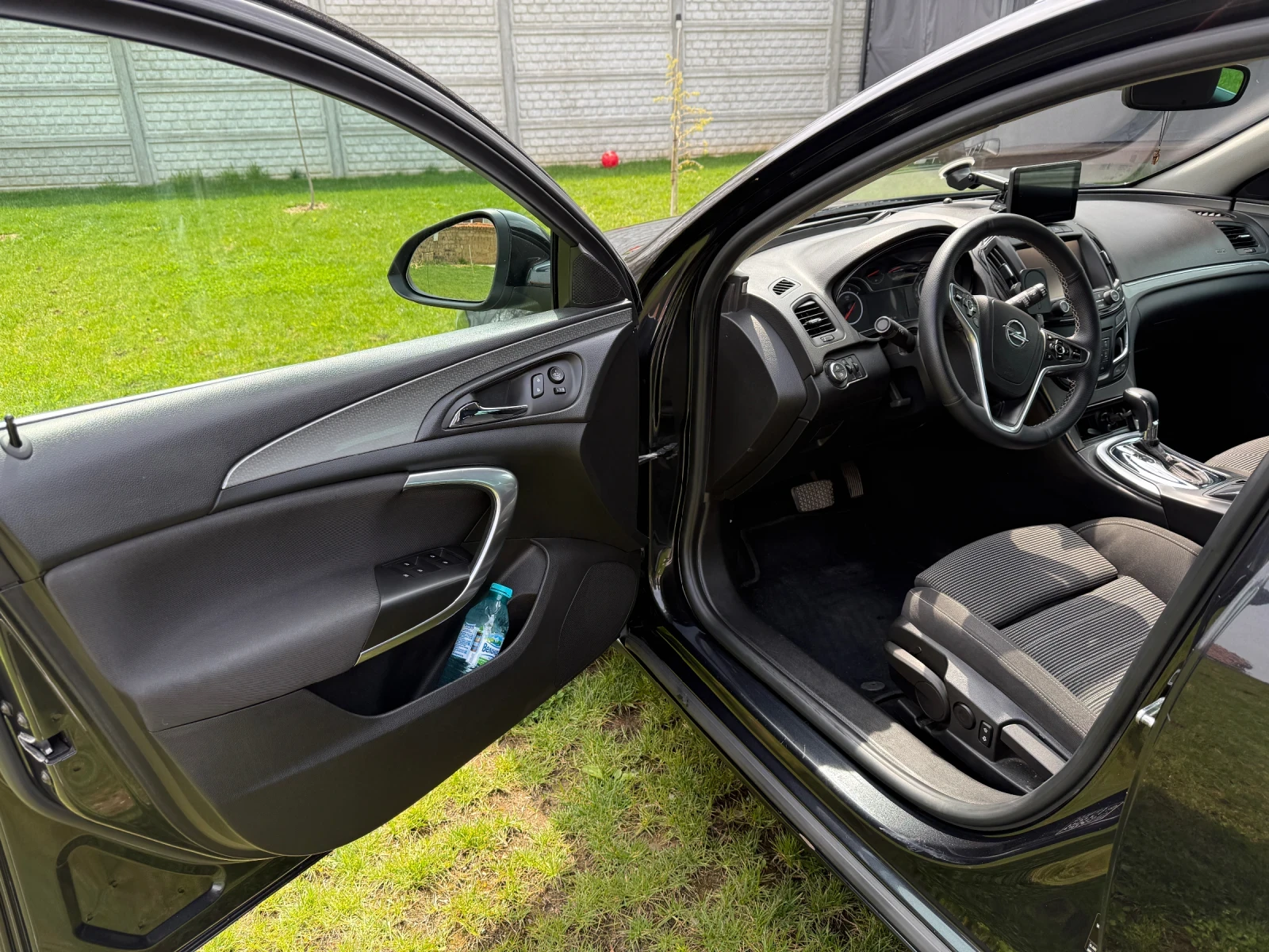 Opel Insignia, снимка 5 - Автомобили и джипове - 54181855