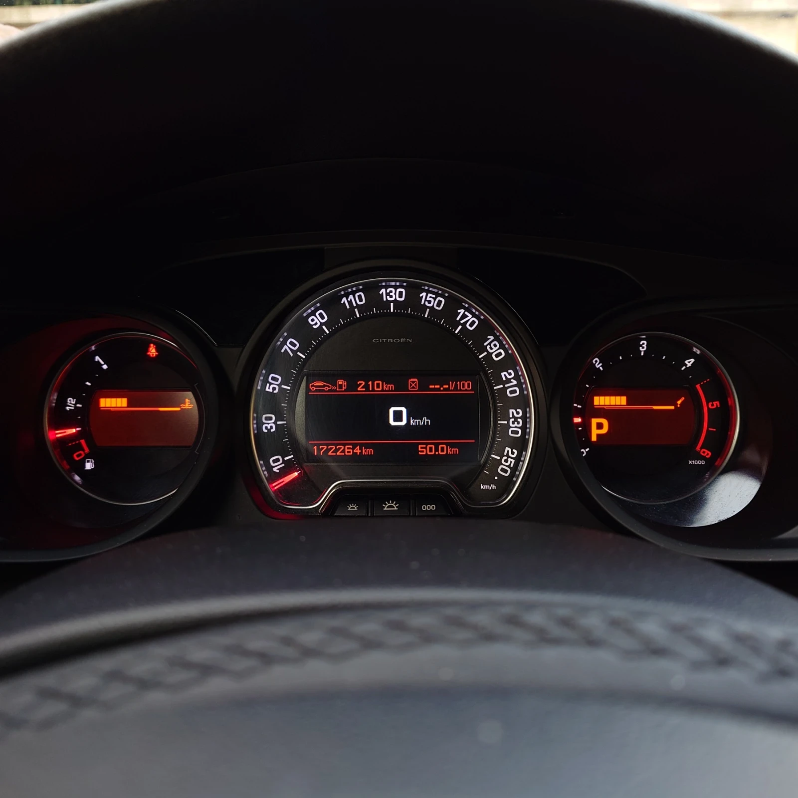 Citroen C5 2.2HDI Facelift , снимка 10 - Автомобили и джипове - 54196174