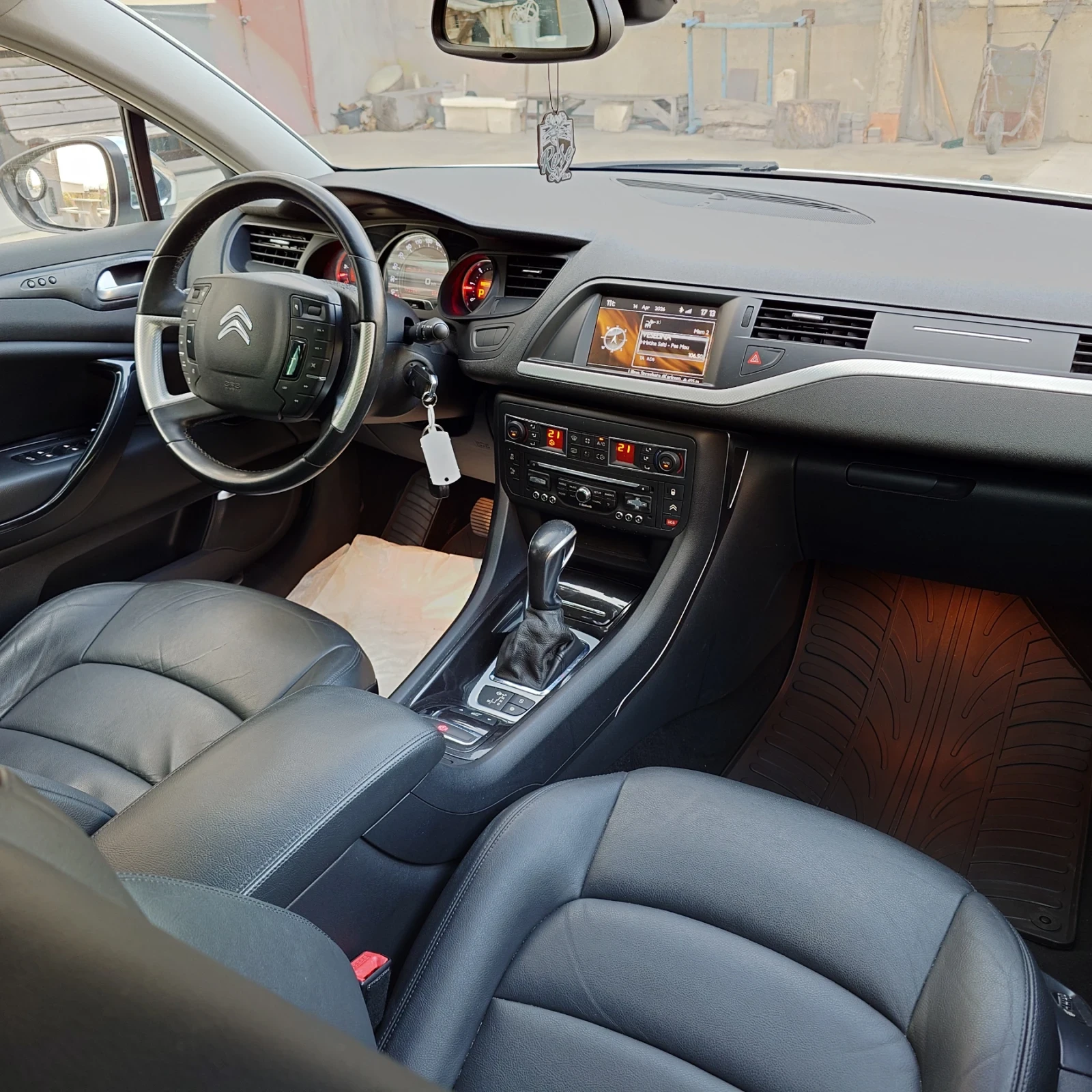 Citroen C5 2.2HDI Facelift , снимка 13 - Автомобили и джипове - 54196174