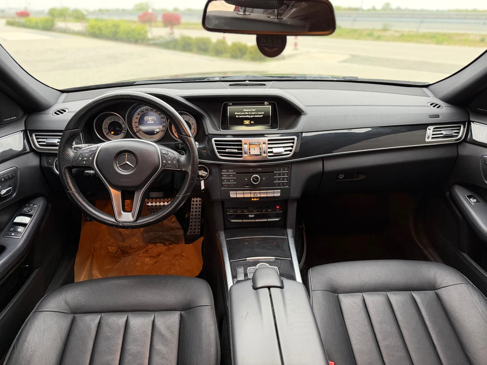 Mercedes-Benz E 400 FULL, снимка 12 - Автомобили и джипове - 54221331