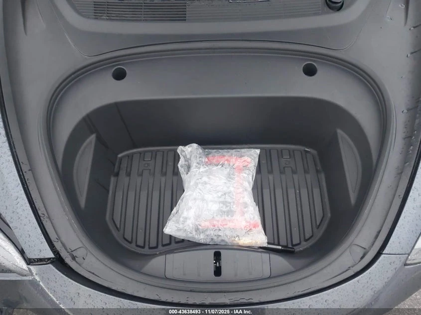 Tesla Model 3 Rear-Wheel Drive * КРАЙНА ЦЕНА* , снимка 10 - Автомобили и джипове - 54488205