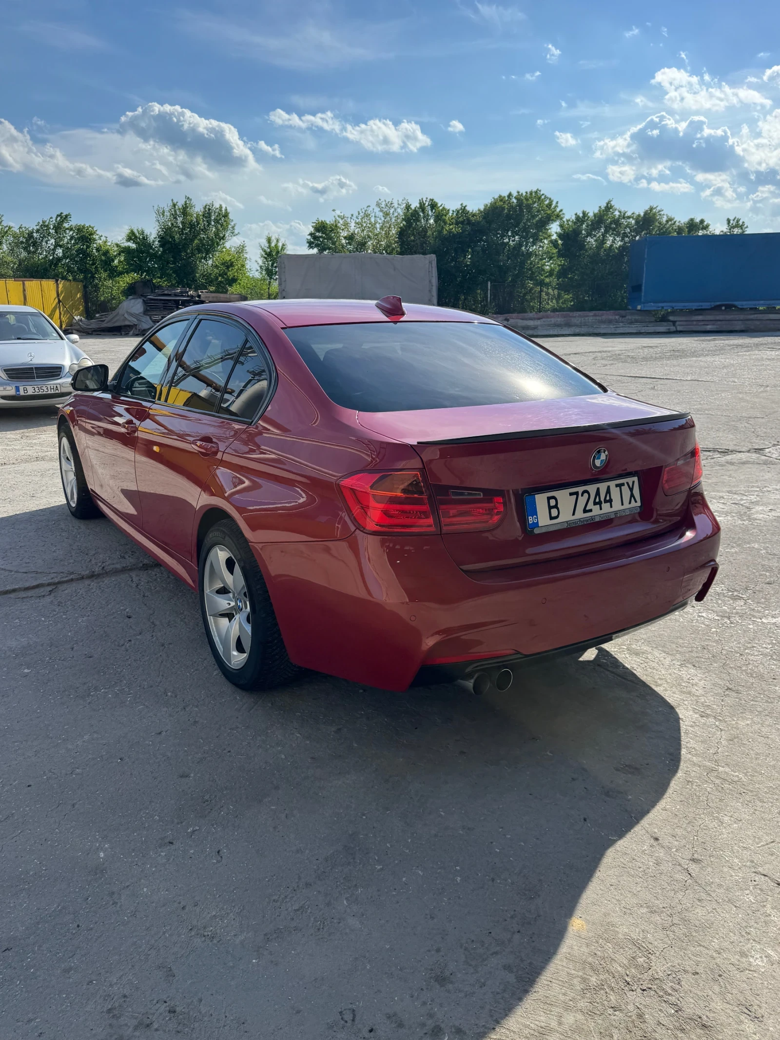 BMW 320 F 30 X drive , снимка 4 - Автомобили и джипове - 54710430