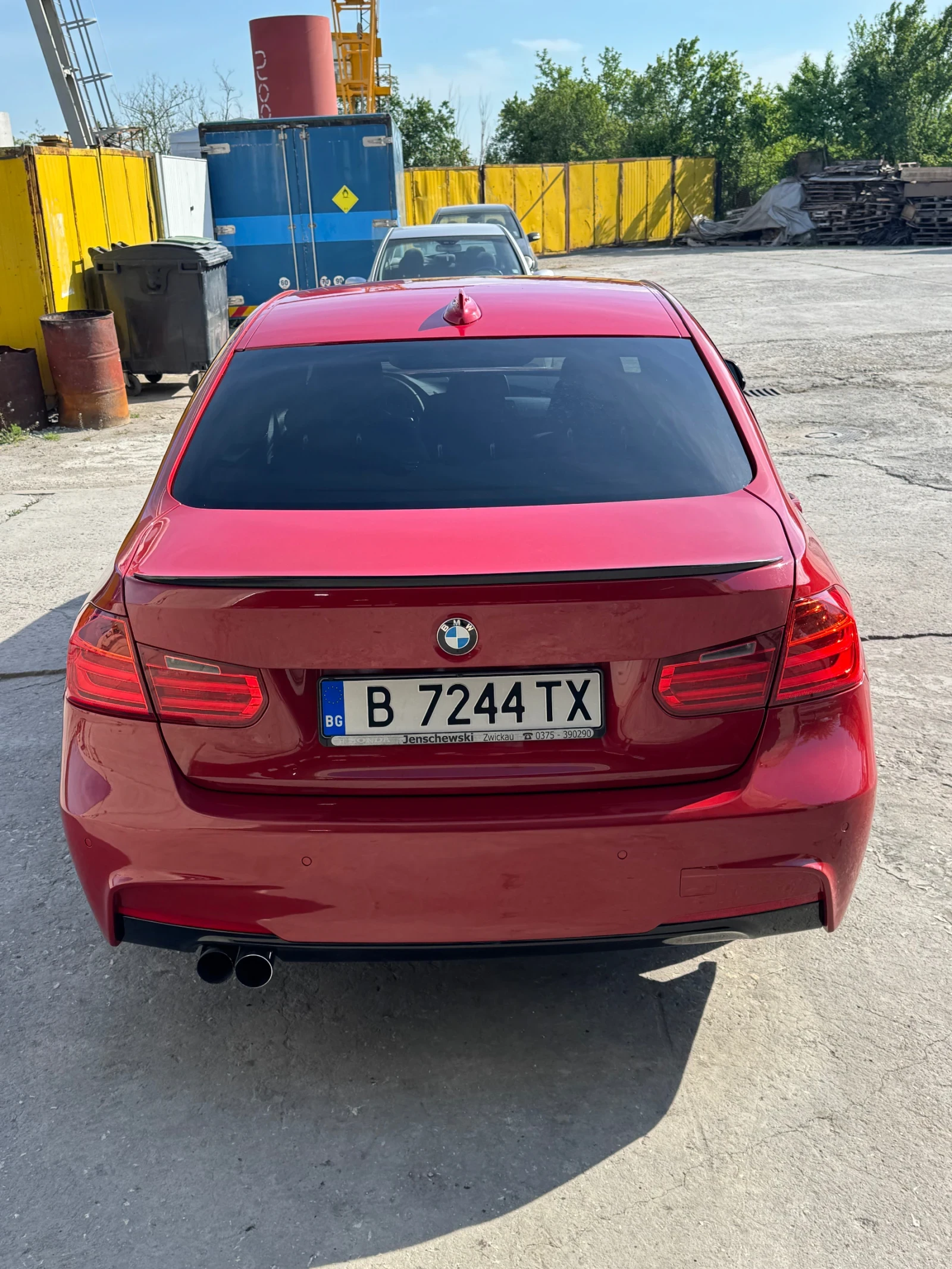 BMW 320 F 30 X drive , снимка 6 - Автомобили и джипове - 54710430