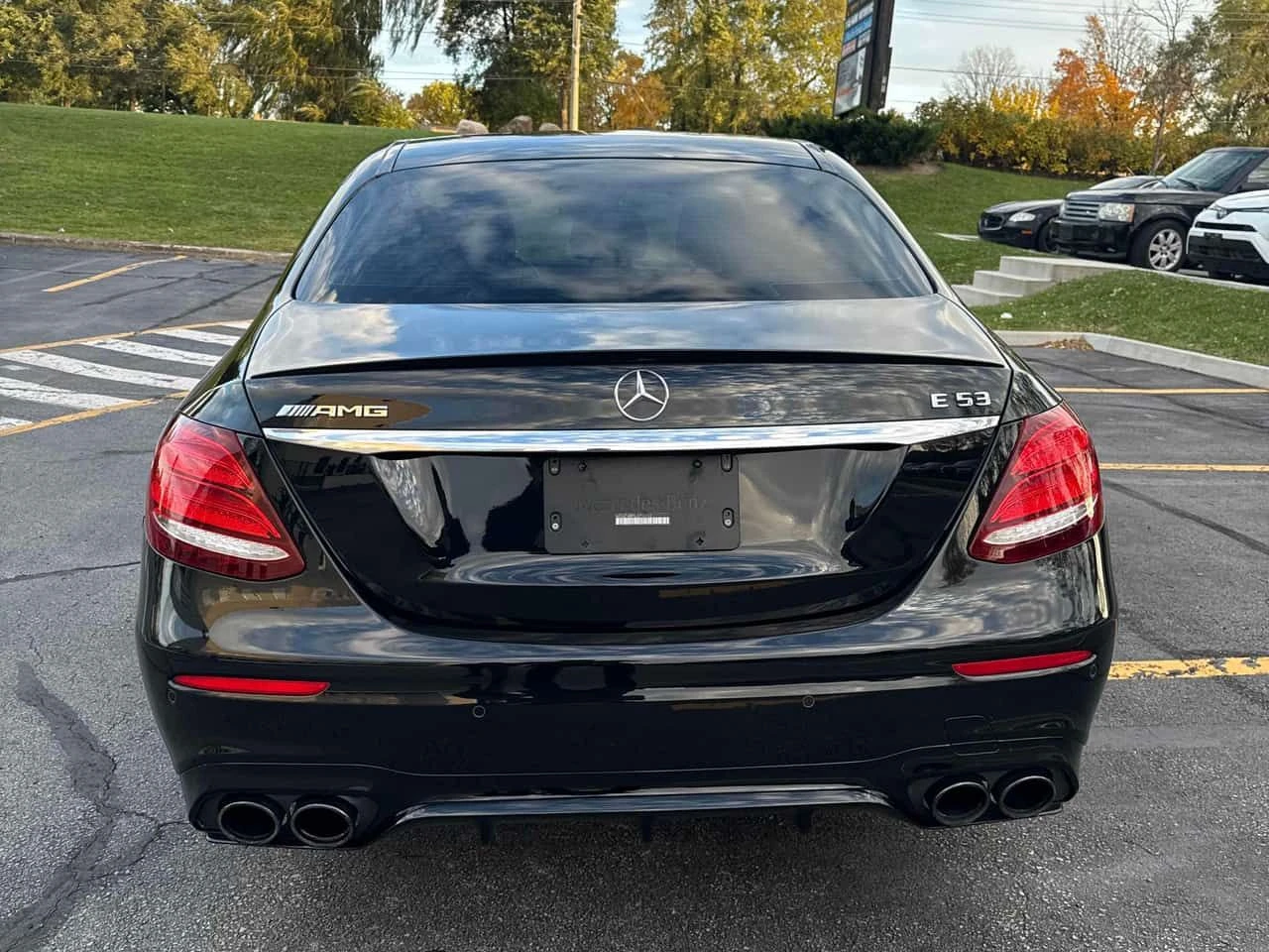 Mercedes-Benz E 53 AMG * 360 KАМЕРА* ПАНОРАМА* ОБДУХВАНЕ* BURMASTER* , снимка 5 - Автомобили и джипове - 54602690