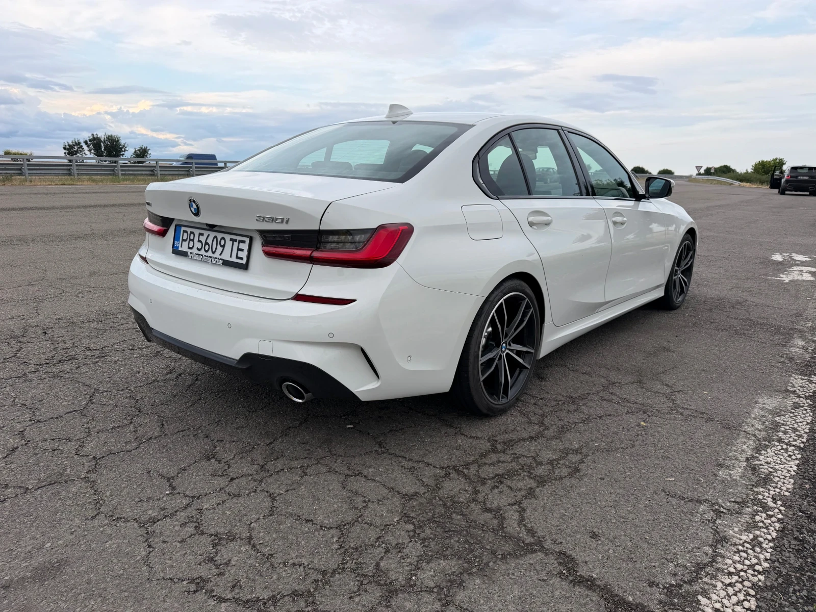 BMW 330 xDrive M Pack | Mobile.bg � ����������� 6