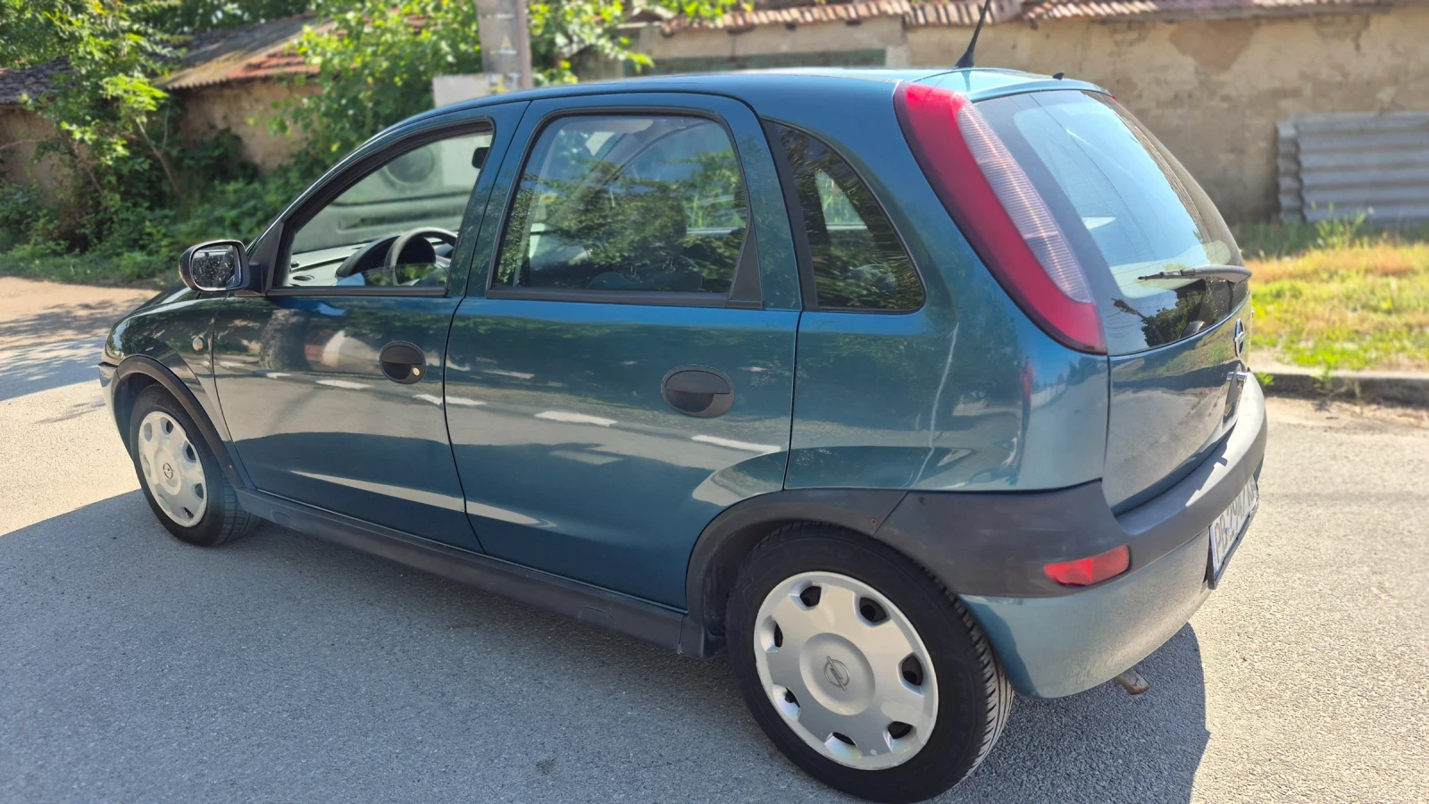 Opel Corsa 1.2 Бензин/Клима 75 Коня* * , снимка 3 - Автомобили и джипове - 54753625