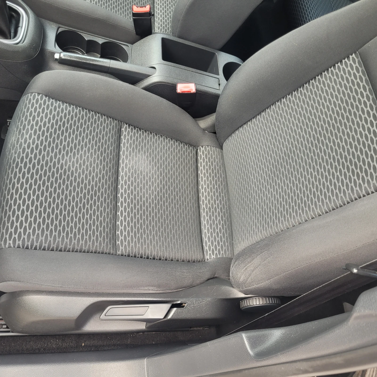 VW Golf 1 4i/80k.c. | Mobile.bg � ����������� 10