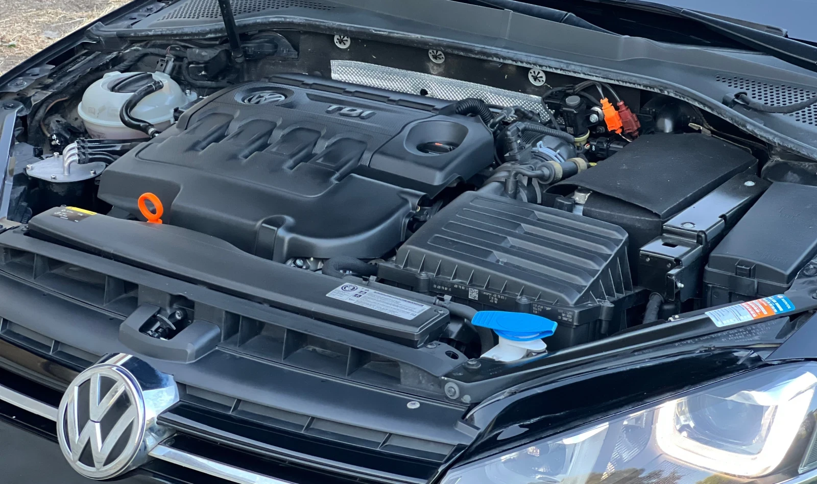 VW Golf 2.0 TDI 150 NAVI LED , снимка 16 - Автомобили и джипове - 55246383