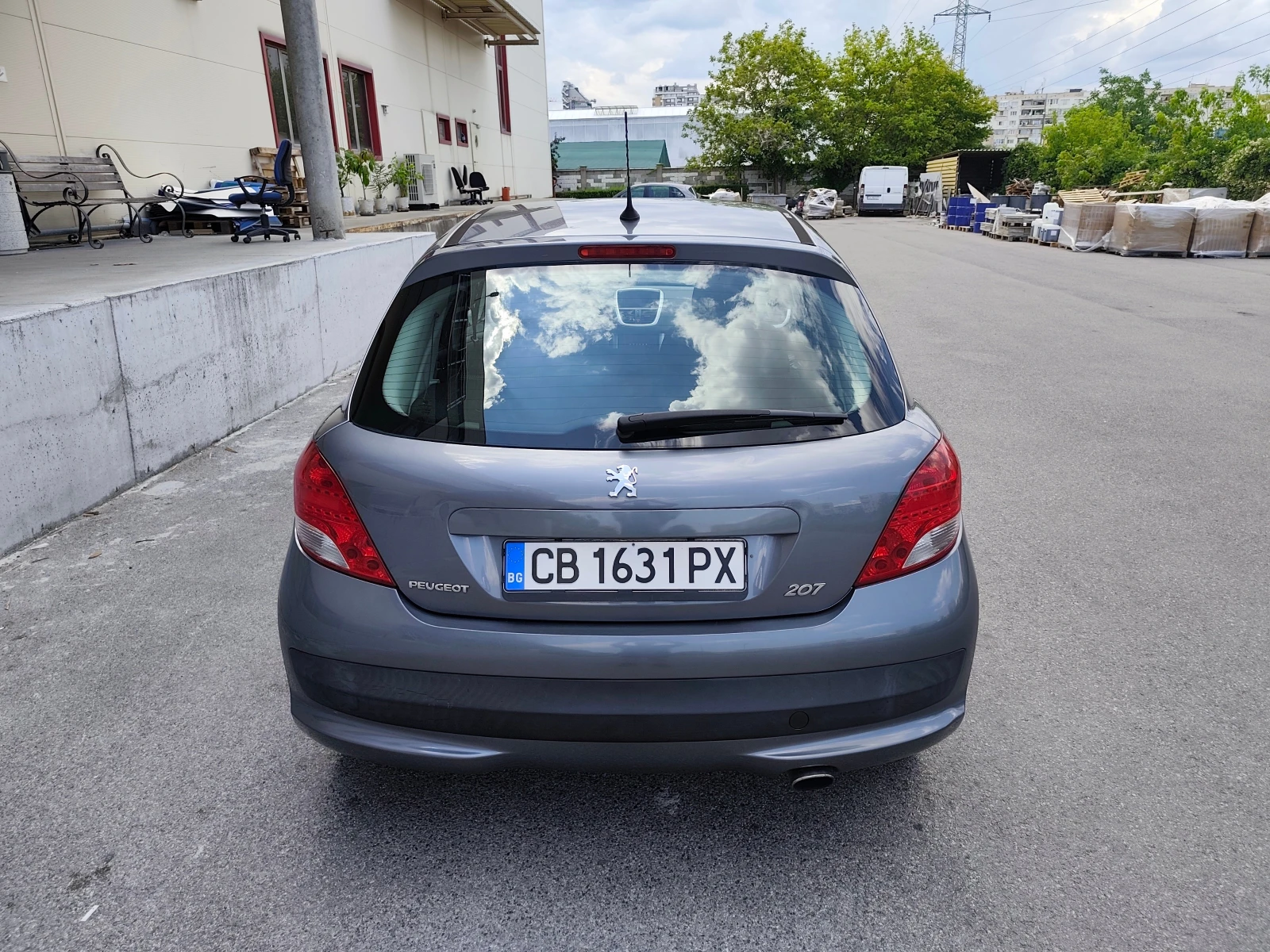 Peugeot 207, снимка 8 - Автомобили и джипове - 55268485