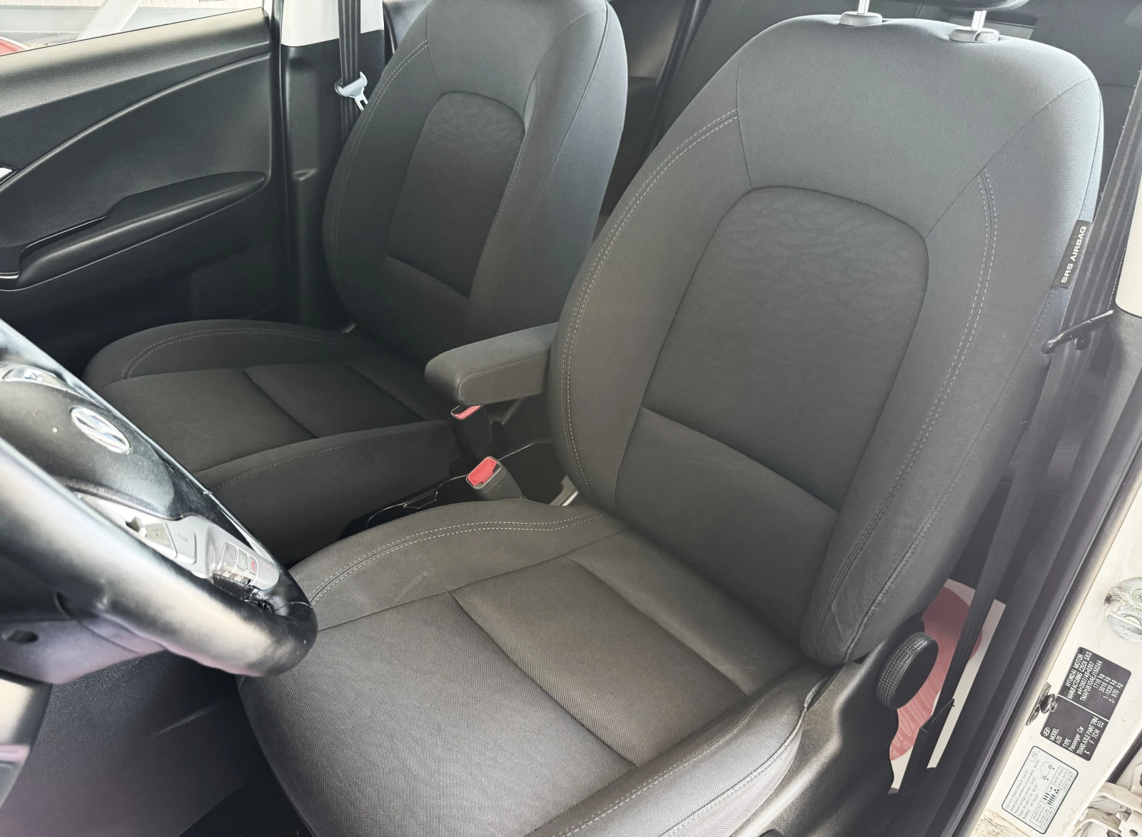 Hyundai Ix20 1.6 i , снимка 7 - Автомобили и джипове - 55320235