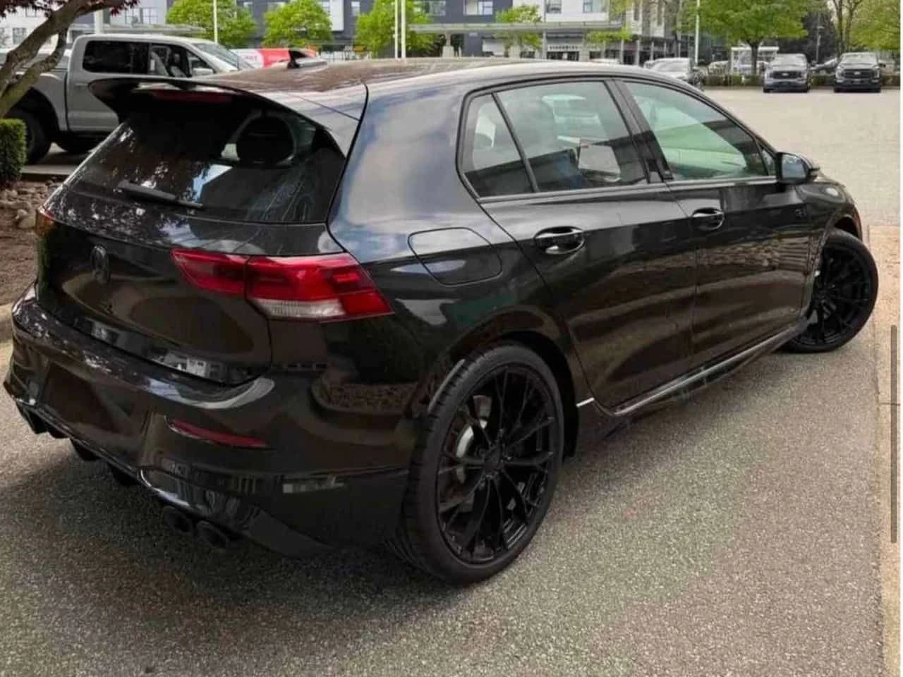 VW Golf * Black Edition * CARFAX * ОПЦИЯ ЗА ФИНАНСИРАНЕ, снимка 4 - Автомобили и джипове - 55591654
