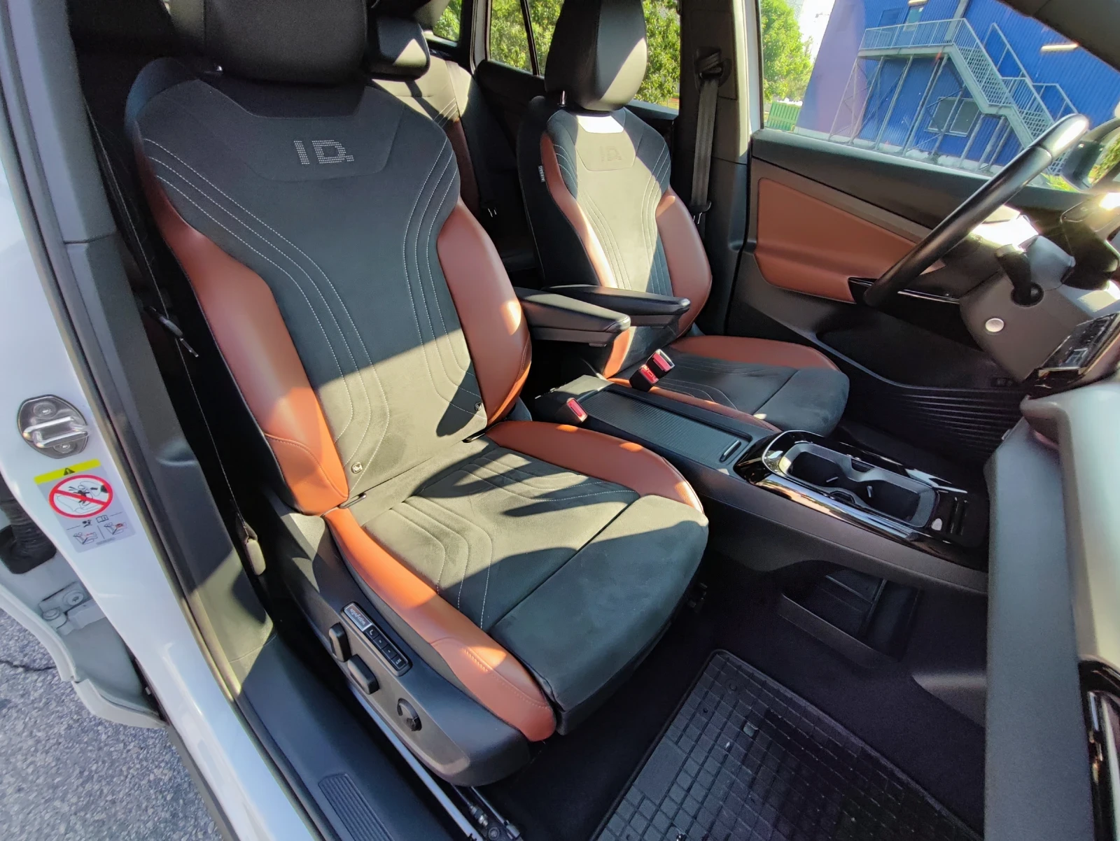 VW ID.5 PRO/82KWH/HUD/PANO/KEYLESS/FULL | Mobile.bg � ����������� 15