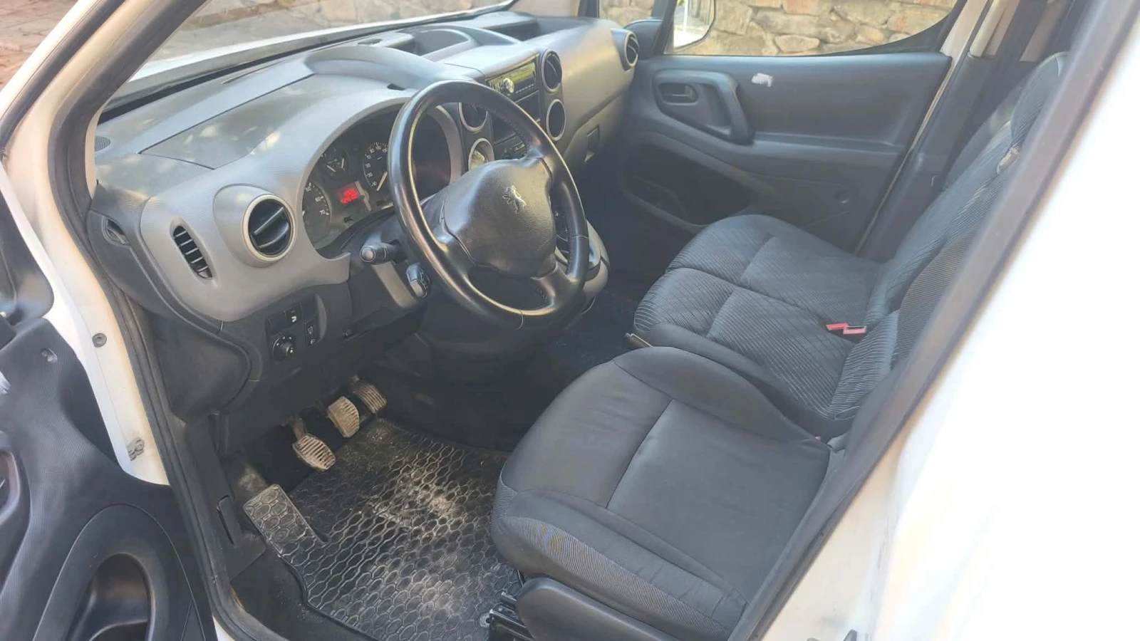 Peugeot Partner B9, снимка 7 - Автомобили и джипове - 56016810