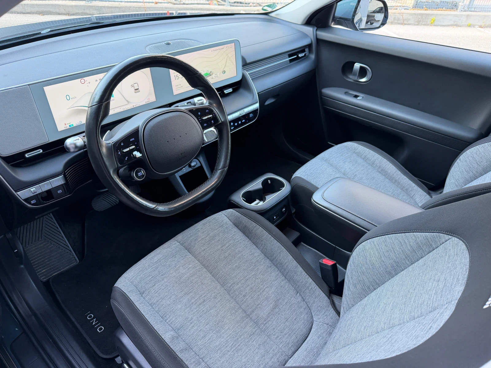 Hyundai Ioniq 5 LONG RANGE 72.6 kWh, снимка 4 - Автомобили и джипове - 56282610