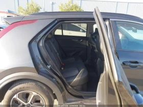 Kia Niro EX, снимка 11