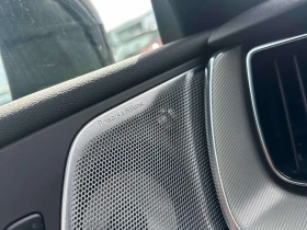 Volvo XC60 R Design/ПАНОРАМА/BOWERS & WILKINS/АВТОФИНАНСИРАНЕ, снимка 10
