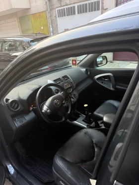 Toyota Rav4 2.2 D - cat | Mobile.bg    6