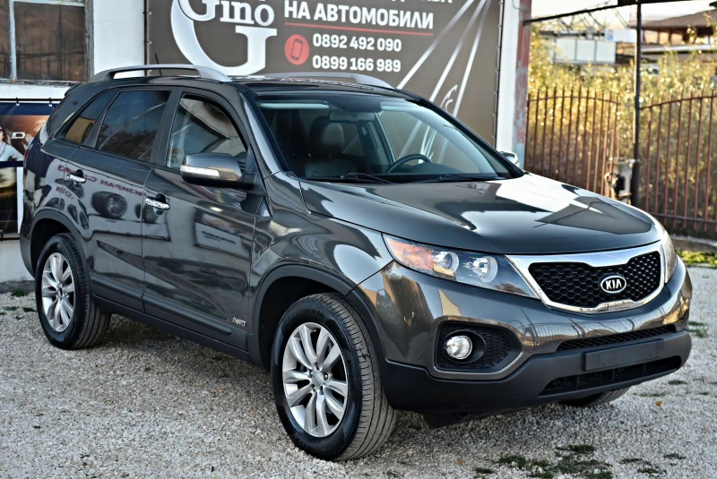 Kia Sorento 4x4 подгрев///панорама///, снимка 3 - Автомобили и джипове - 47859330