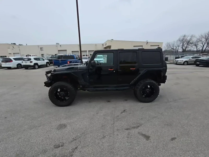 Jeep Wrangler  Unlimited Sport, Крайна цена 31000лв до София!, снимка 2 - Автомобили и джипове - 49099112