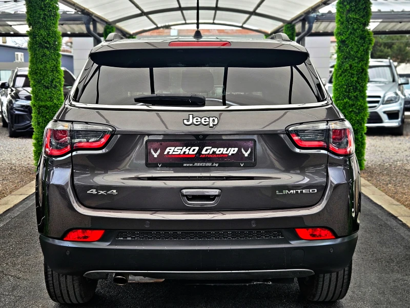 Jeep Compass LIMITED/DISTRONIC/CAMERA/LANE AS/САМОПАРКИРАНЕ/LIZ, снимка 6 - Автомобили и джипове - 52550749
