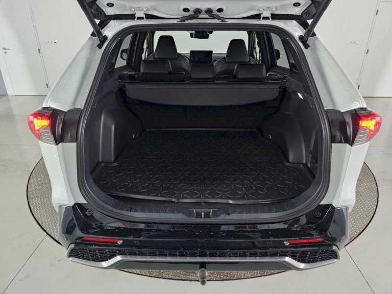 Toyota Rav4 2.5 HEV GR SPORT  4x4 | 360º камера | TOP , снимка 14 - Автомобили и джипове - 52846493