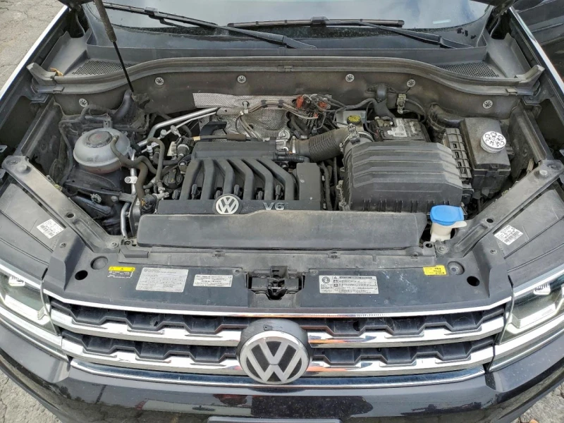 VW Atlas 3.6* SE, снимка 12 - Автомобили и джипове - 53036453