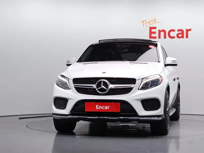 Mercedes-Benz GLE 350 D 4Matic Coupe - САМО 30% АВАНС, снимка 3 - Автомобили и джипове - 55485768
