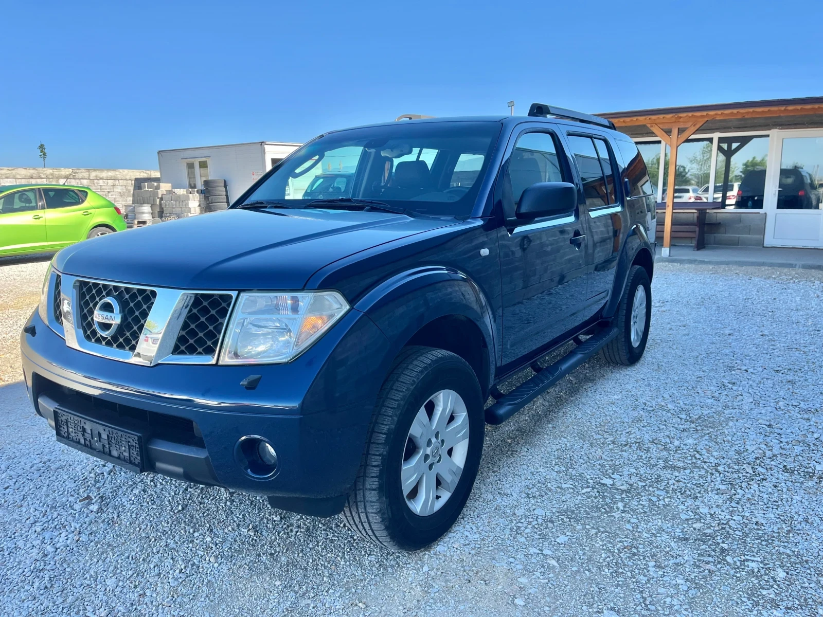 Nissan Pathfinder 2.5 TDI - изображение 2