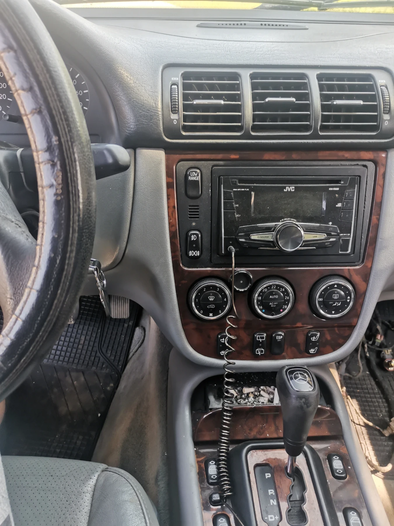 Mercedes-Benz ML 350  - изображение 7