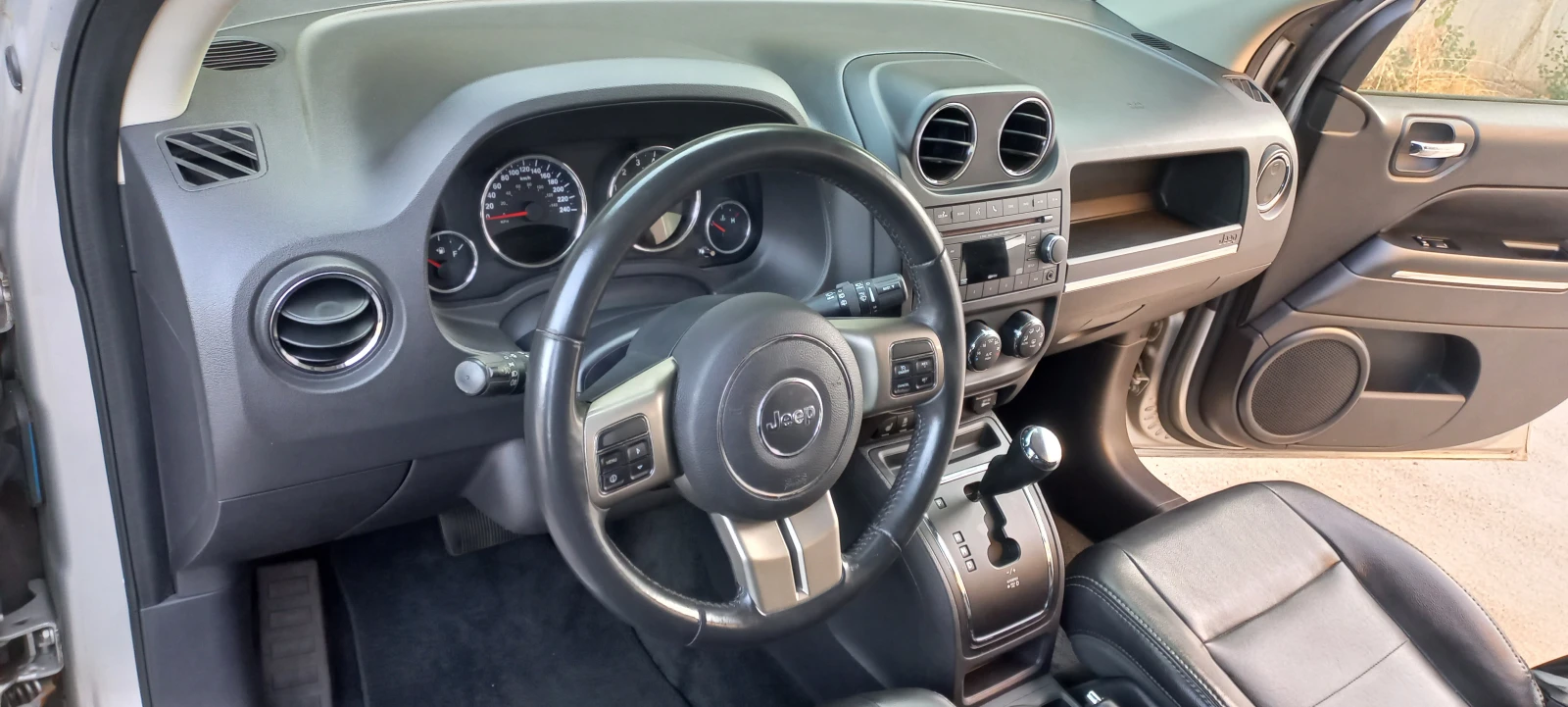 Jeep Compass 2.4I SWISS-АВТОМАТИК - изображение 7