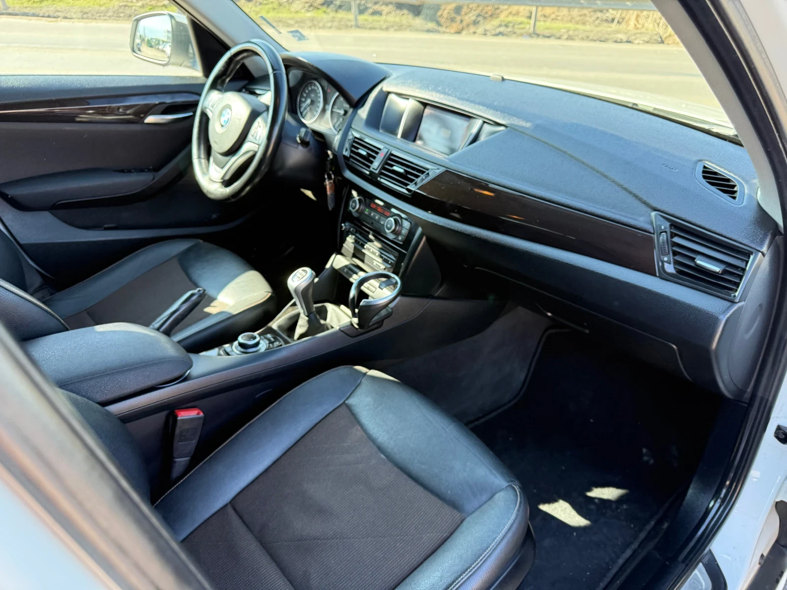 BMW X1 2.0D sDdrive-X_Line-FACELIFT-ЛИЗИНГ 100% одобрение, снимка 11 - Автомобили и джипове - 53796057