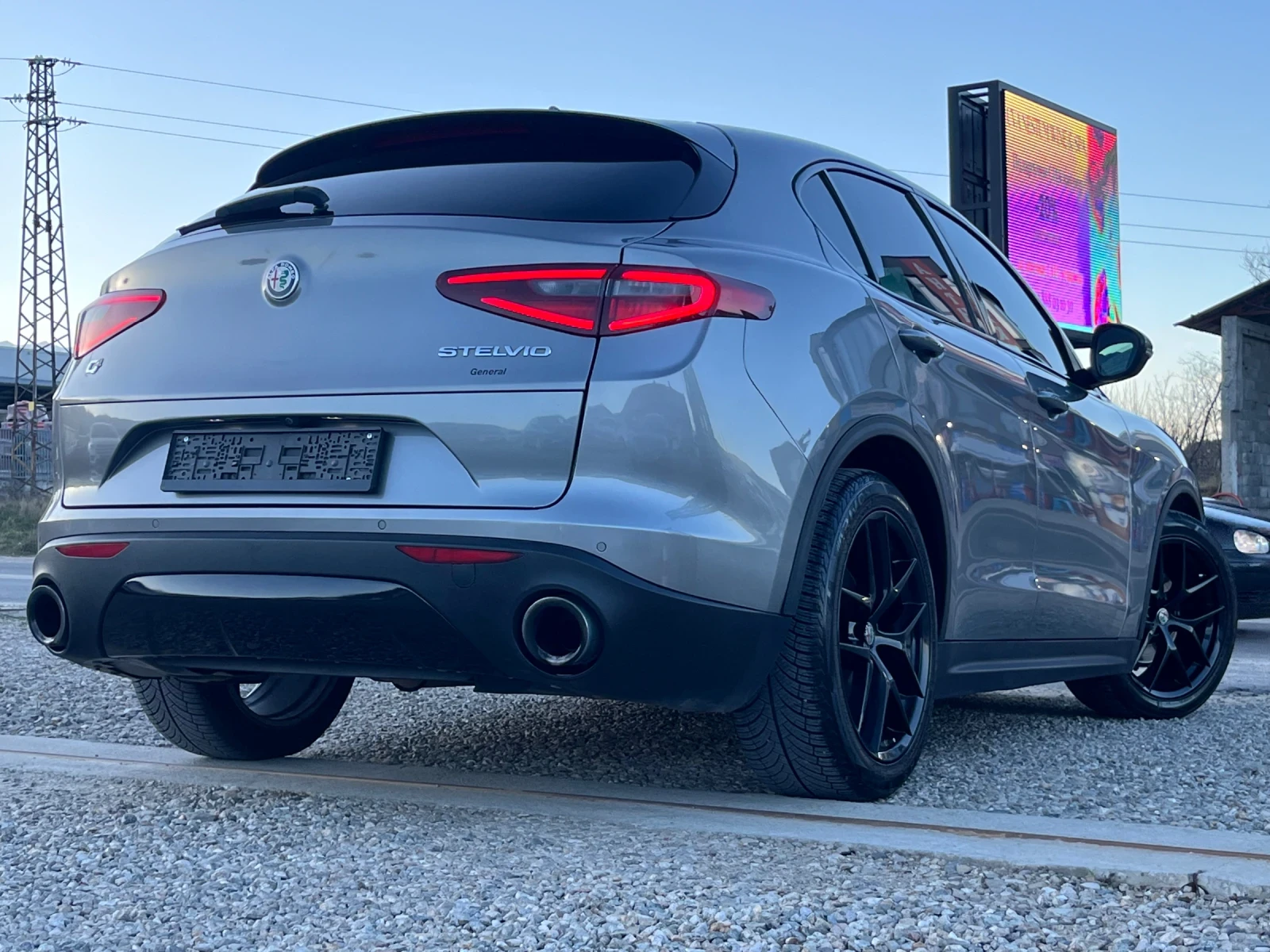 Alfa Romeo Stelvio 2.0 Turbo.Q4.Топ съсояние.Собствен лизинг!!! - изображение 6