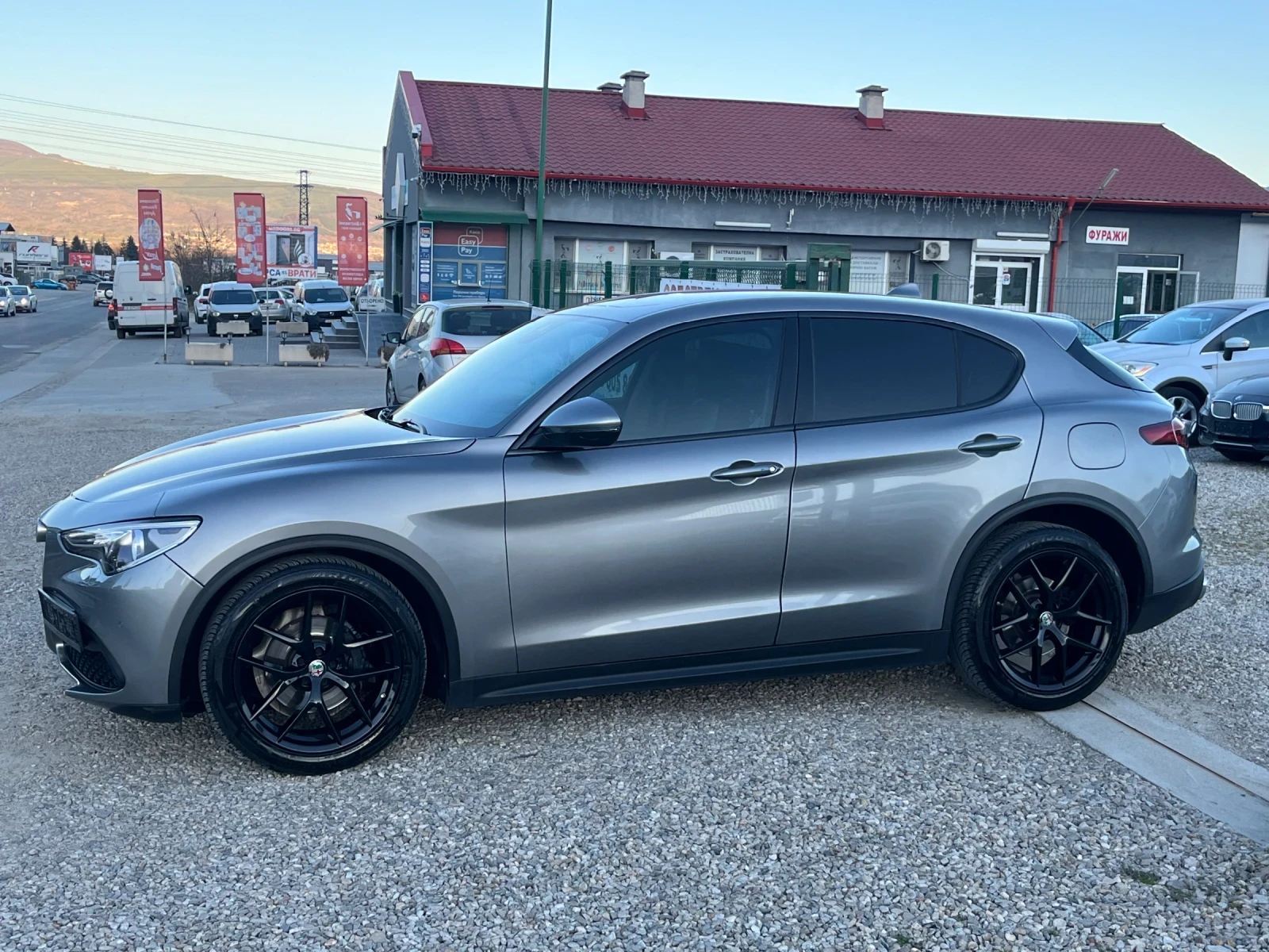Alfa Romeo Stelvio 2.0 Turbo.Q4.Топ съсояние.Собствен лизинг!!! - изображение 7
