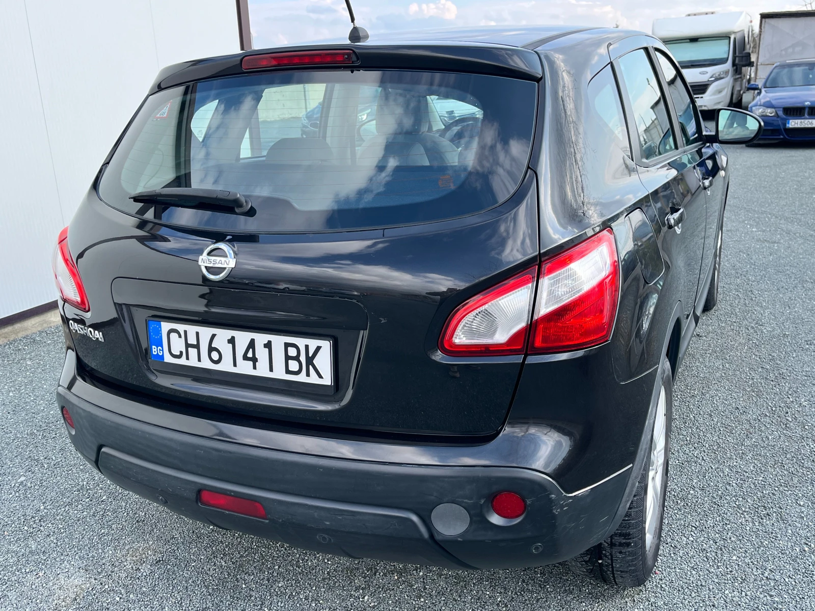 Nissan Qashqai 1.6i-Газов Инжекцион, снимка 4 - Автомобили и джипове - 54053773