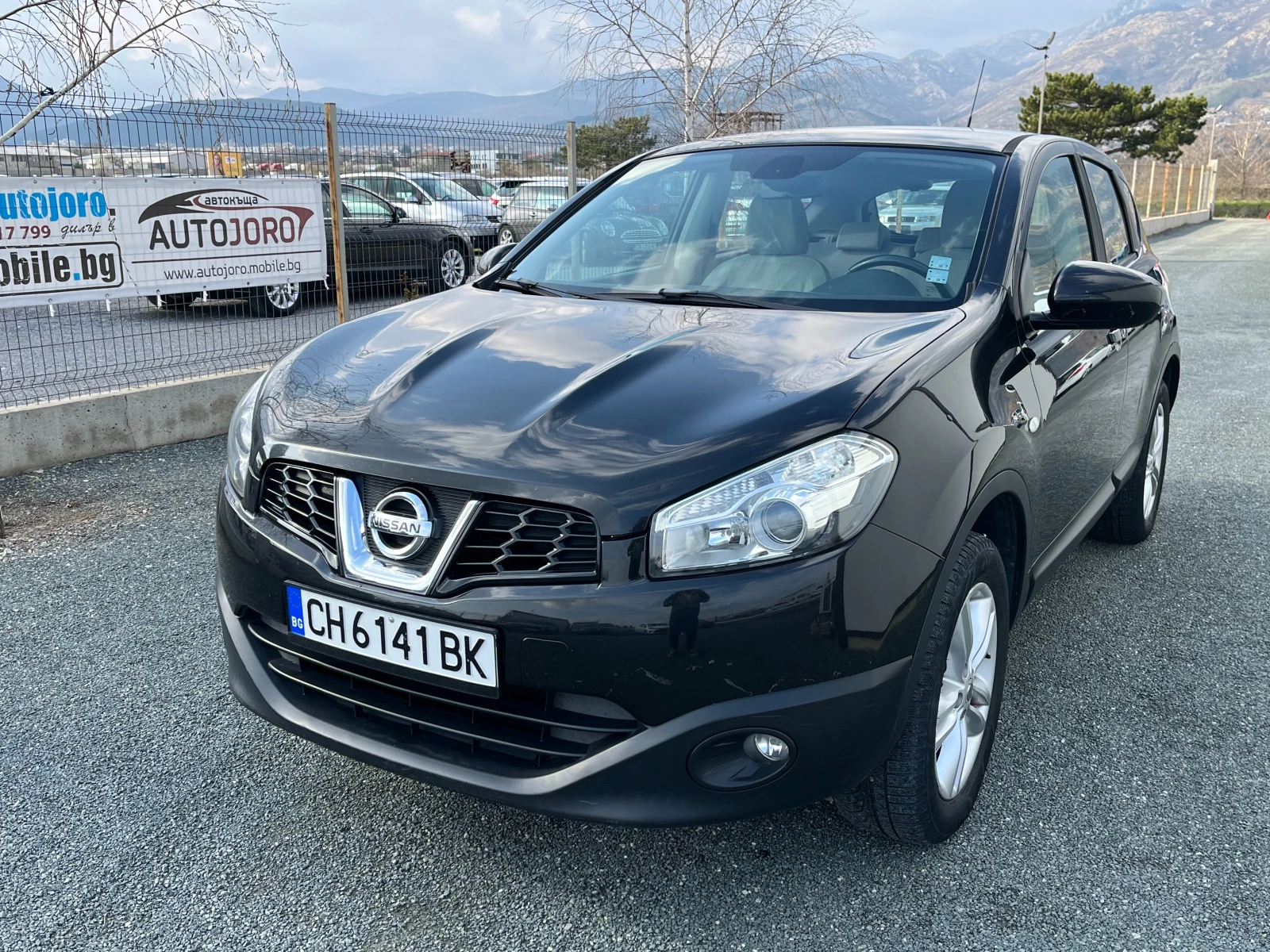 Nissan Qashqai 1.6i-Газов Инжекцион