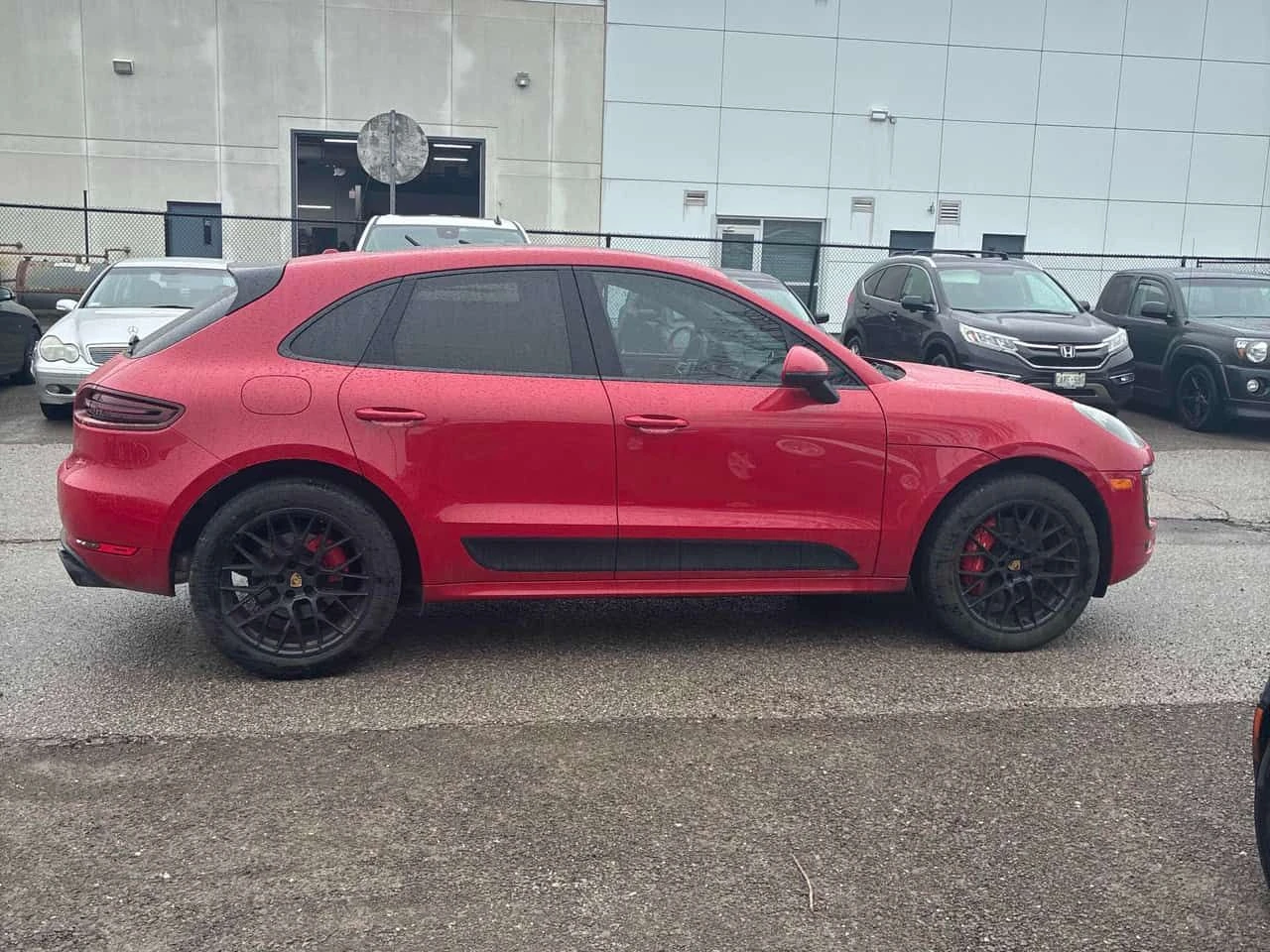 Porsche Macan  GTS / CARFAX / 2 КЛЮЧА , снимка 3 - Автомобили и джипове - 54092038