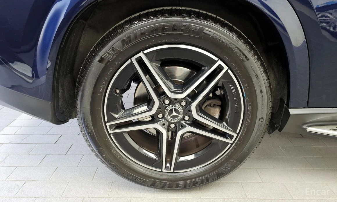 Mercedes-Benz GLE 400 4MATIC* COUPE* AMG* BURMESTER* HEAD-UP* 360 CAM, снимка 5 - Автомобили и джипове - 54207127