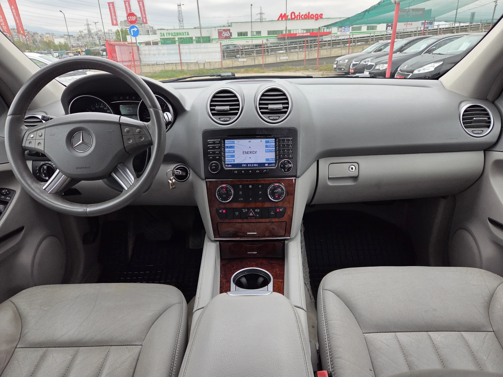 Mercedes-Benz ML 320 320 cdi/4 matic, снимка 12 - Автомобили и джипове - 54262544