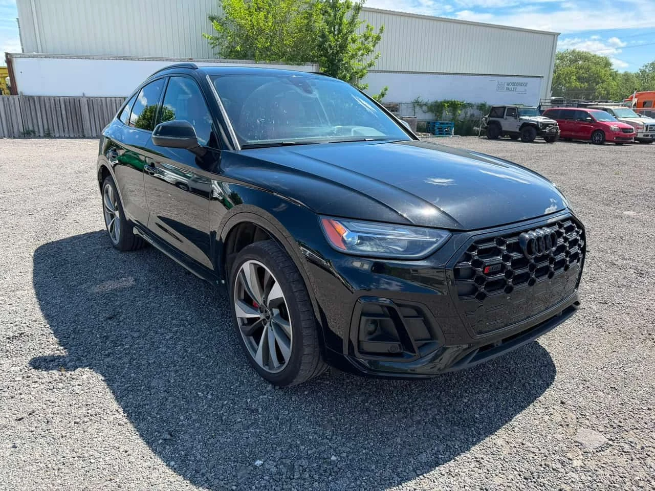Audi SQ5 Sportback Progressiv/ДИСТРОНИК, снимка 3 - Автомобили и джипове - 55006253