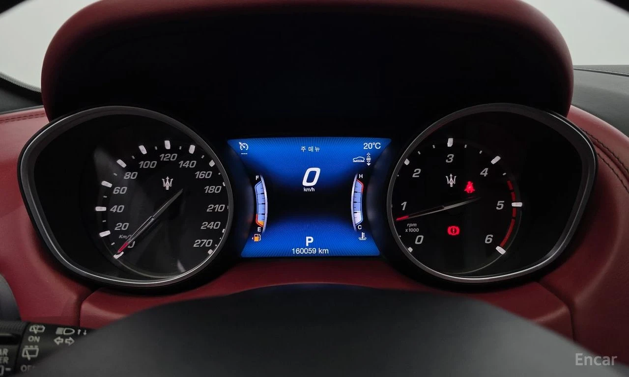 Maserati Levante ОБДУХВАНЕ * ОПЦИЯ ЗА ФИНАНСИРАНЕ, снимка 9 - Автомобили и джипове - 55277018