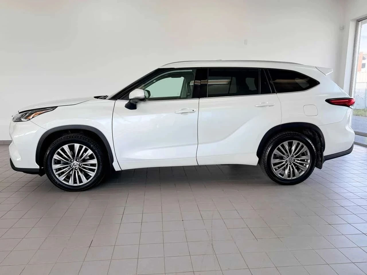 Toyota Highlander | Mobile.bg � ����������� 2
