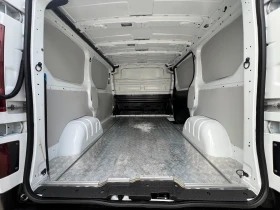 Renault Trafic 2.0DCi 145k.c./3-МЕСТЕН/160277км./Серв. история/, снимка 11