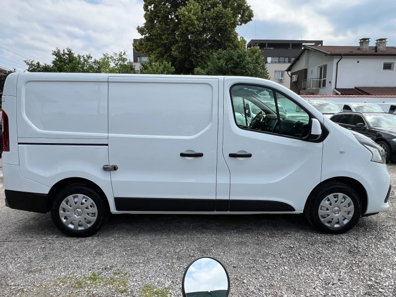 Renault Trafic 2.0DCi 145k.c./3-МЕСТЕН/160277км./Серв. история/, снимка 5 - Бусове и автобуси - 50625397