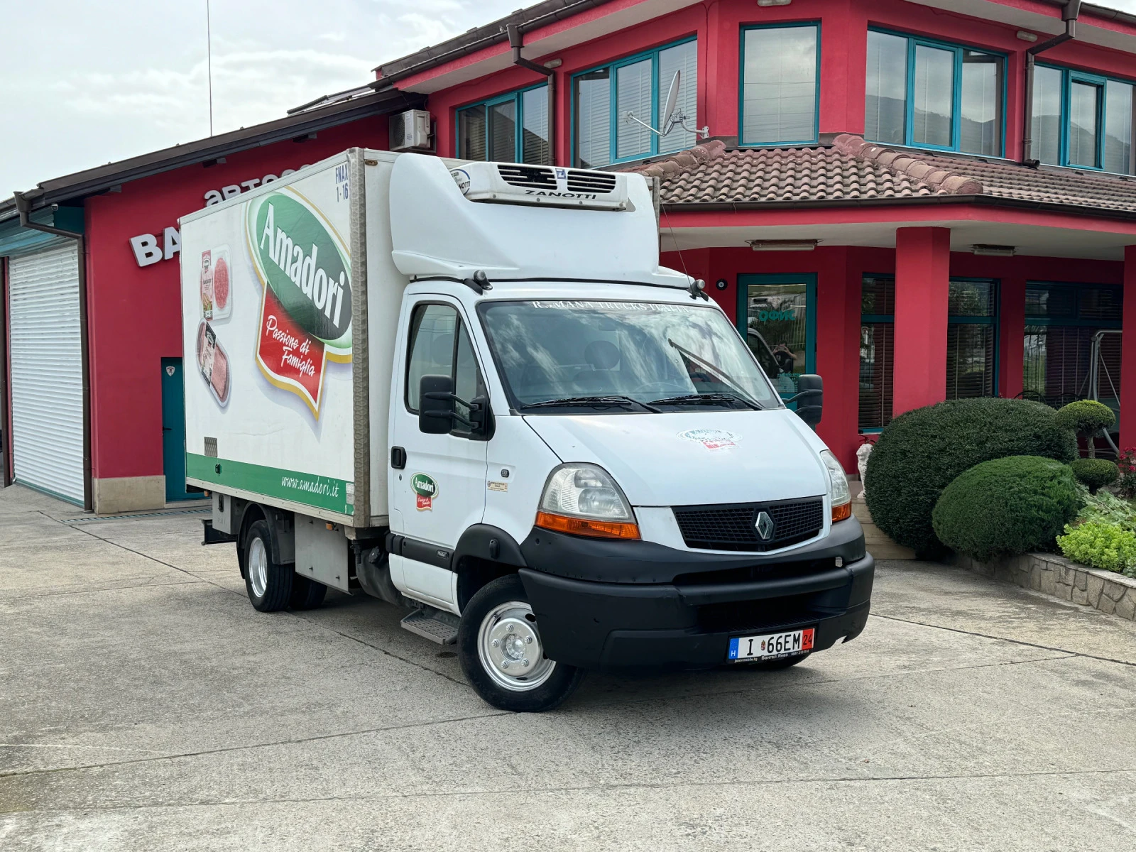 Iveco Daily 3.0d* Климатик* Хладилен+ Ток, снимка 1