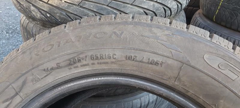 Гуми Зимни 205/65R16, снимка 8 - Гуми и джанти - 30923161