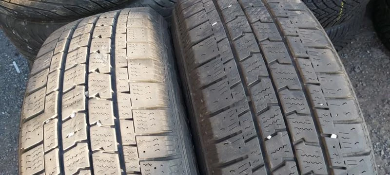 Гуми Зимни 205/65R16, снимка 2 - Гуми и джанти - 30923161