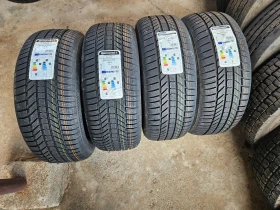 Гуми Зимни 255/55R18, снимка 1 - Гуми и джанти - 49001395